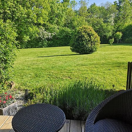 La Pause Bed & Breakfast Surville  Eksteriør bilde