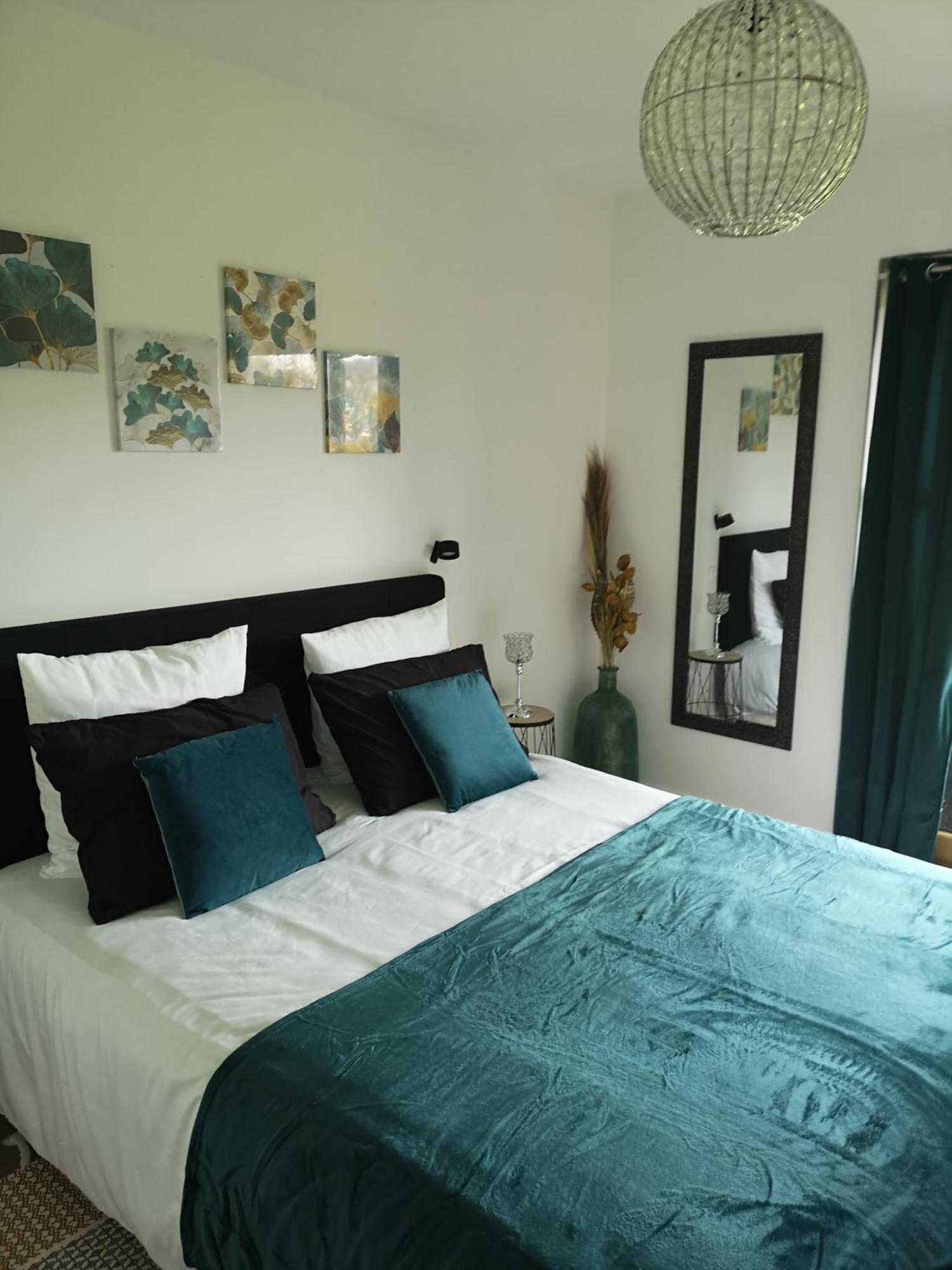 La Pause Bed & Breakfast Surville  Eksteriør bilde