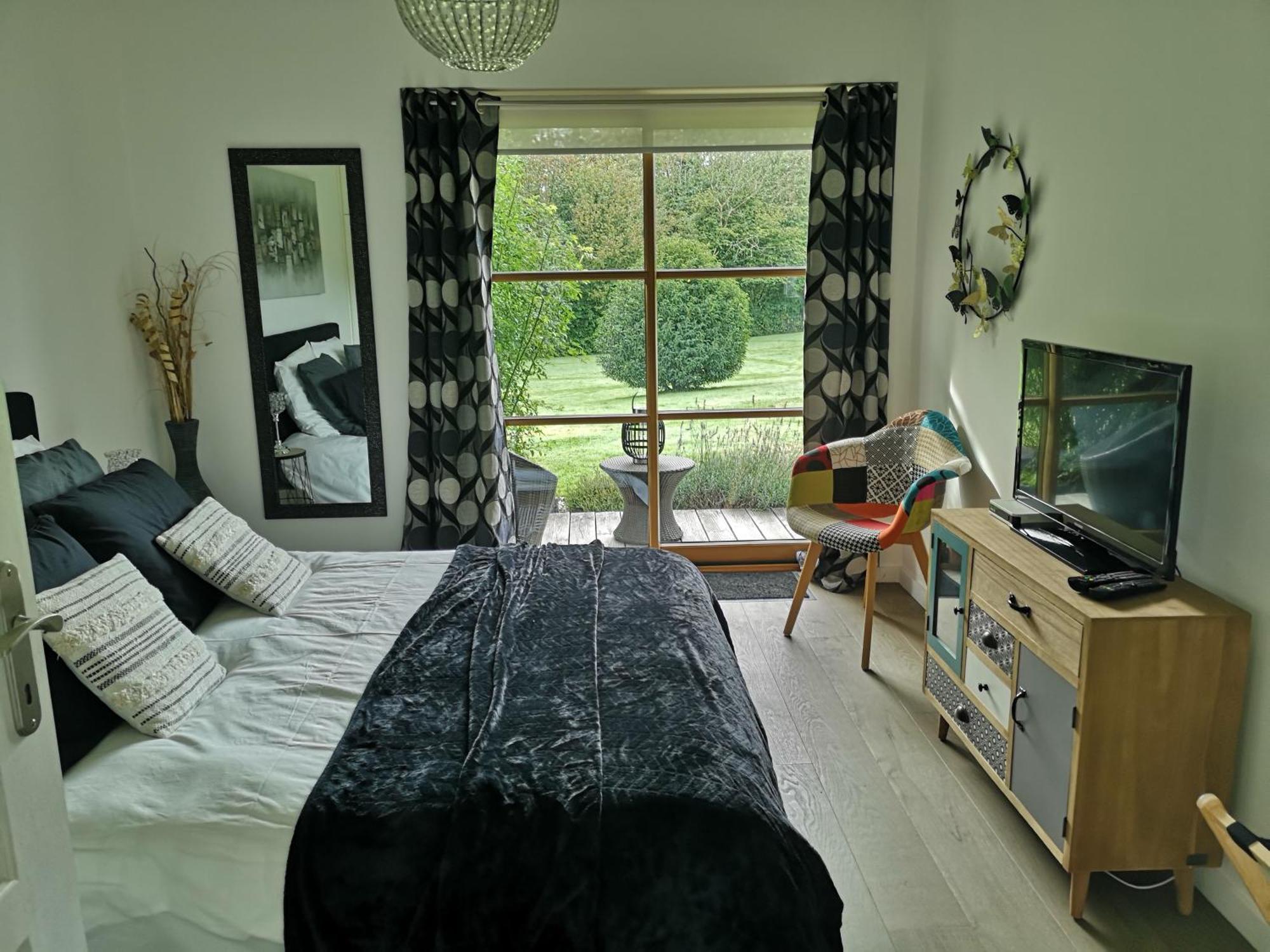 La Pause Bed & Breakfast Surville  Eksteriør bilde
