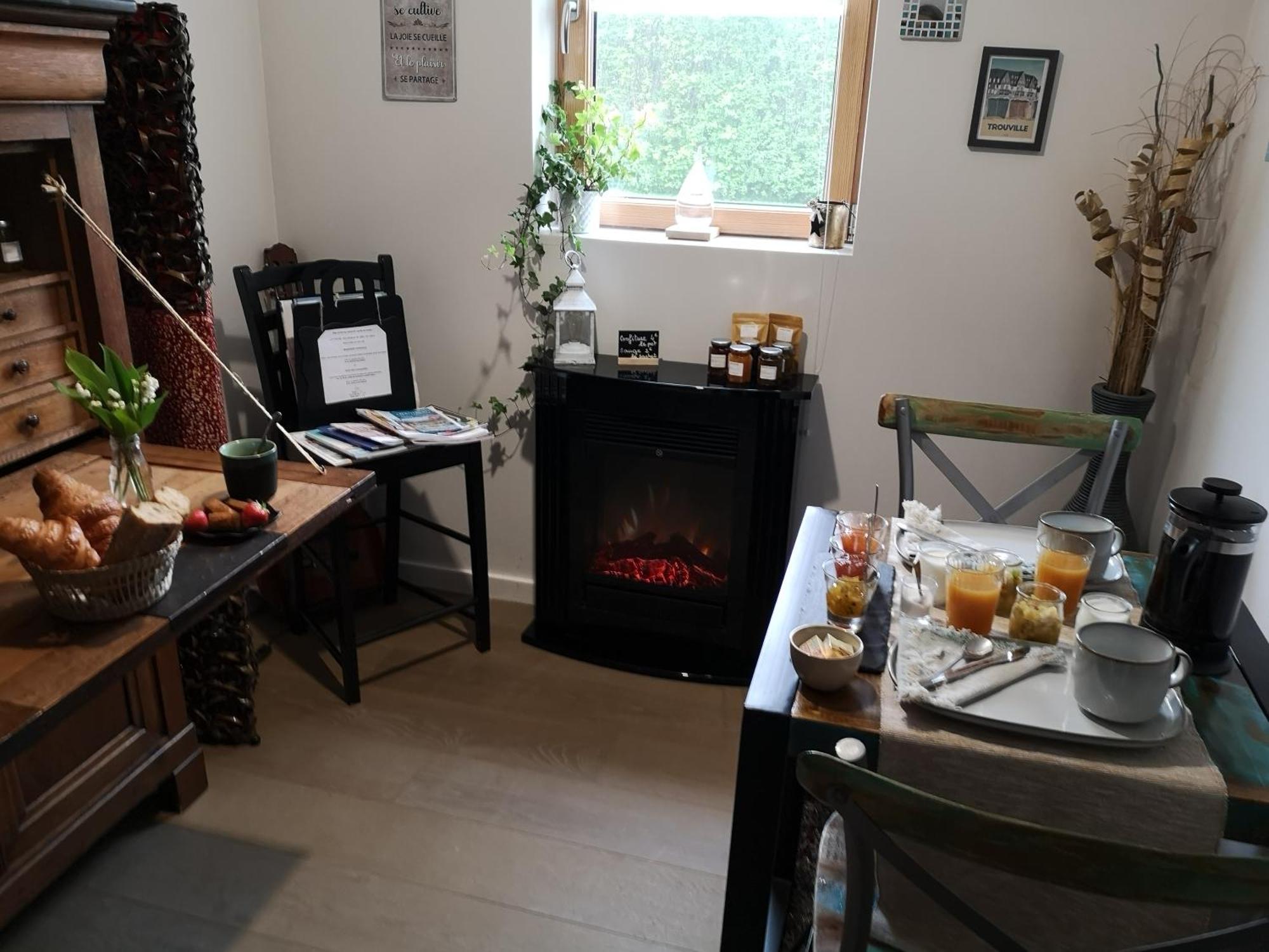 La Pause Bed & Breakfast Surville  Eksteriør bilde